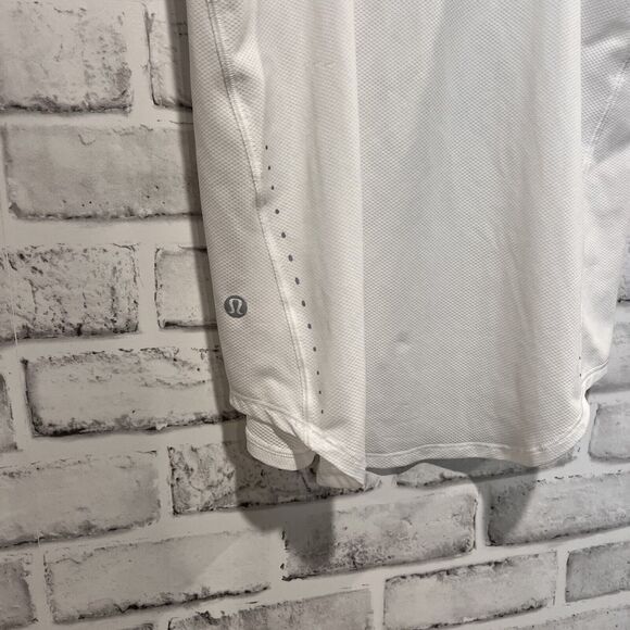 Lululemon Muscle Tank Top Womens 4 High Neck Semi Sheer White Reflective - Picture 4 of 6